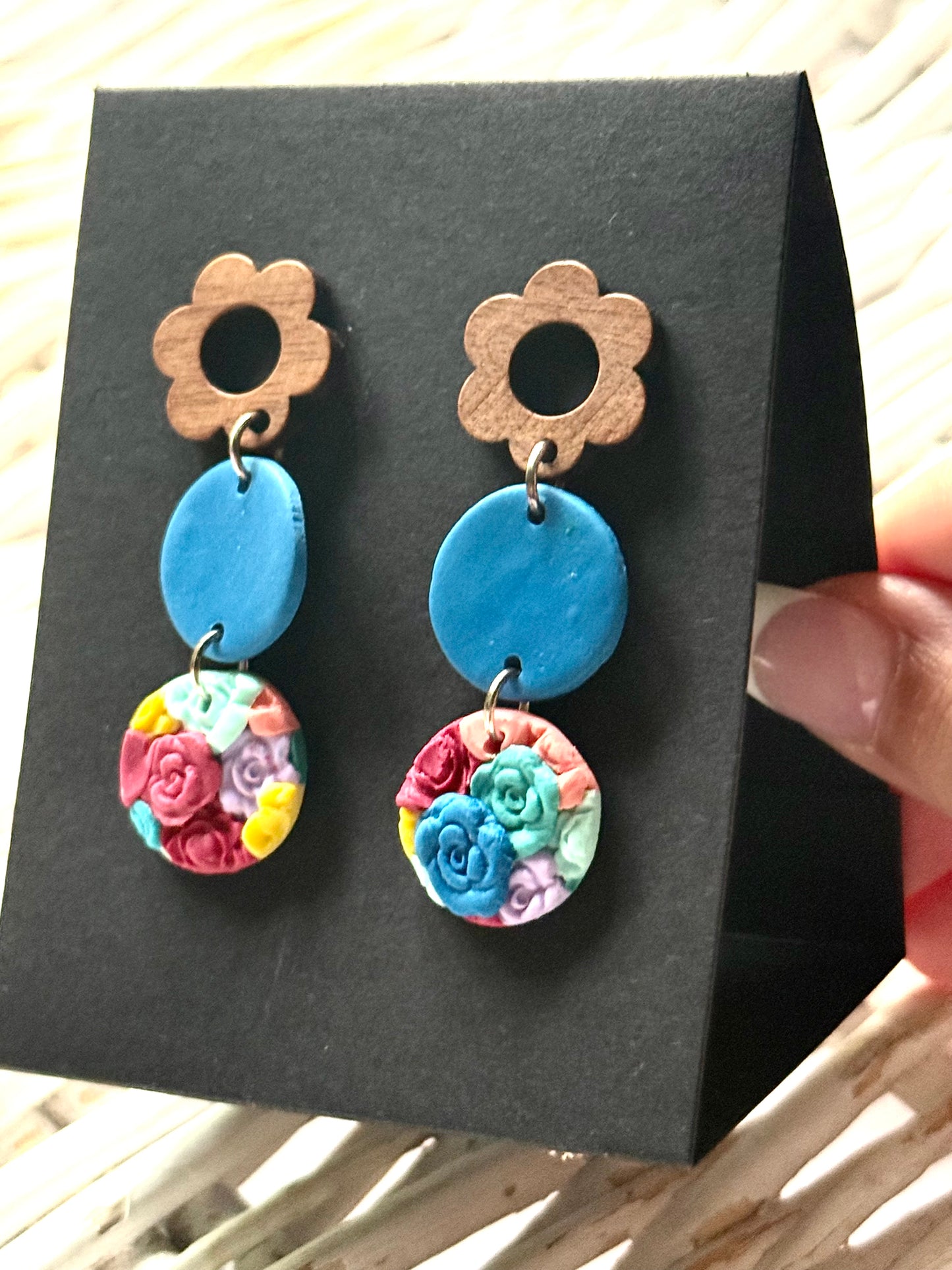 Blue red wooden flower stud