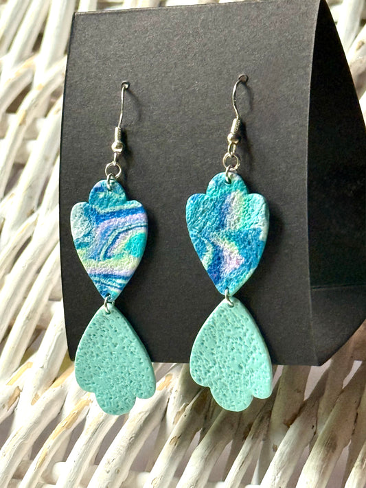 Scallop teardrop mirrored blue green swirl dangle