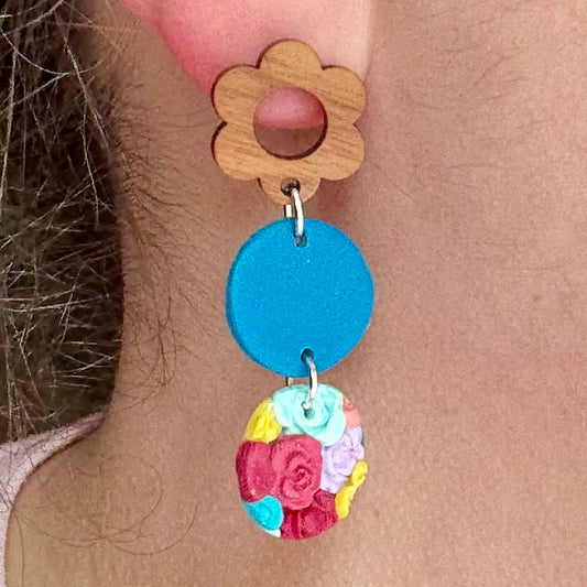 Blue red wooden flower stud